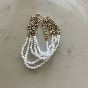 Beautiful gold and white chunky necklace